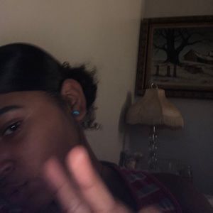 Meet your Posher, Yismarlin